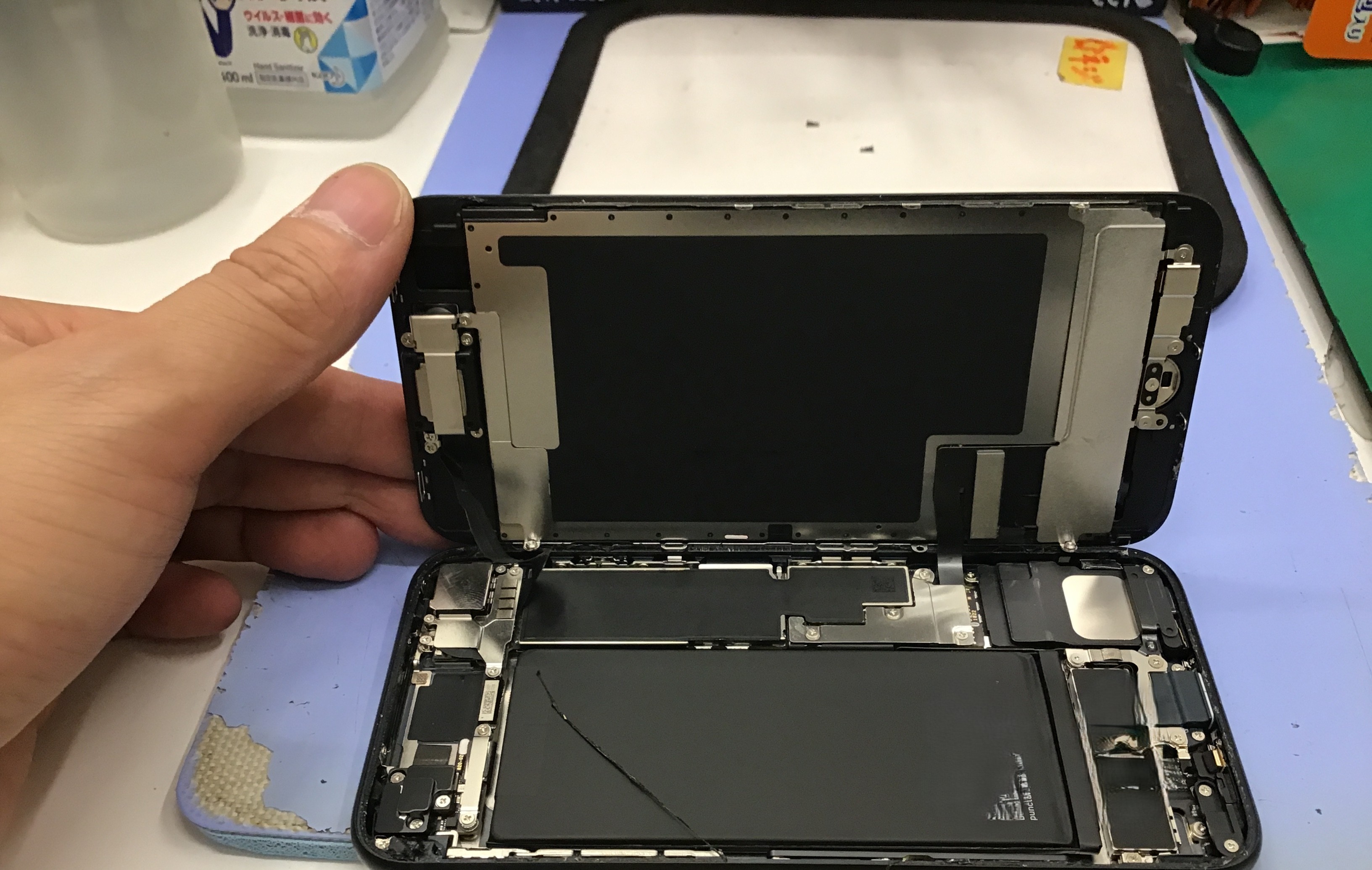 修理　データをそのまま・最短即日修理のスマホ修理工房八王子オクトーレ店にご相談ください！